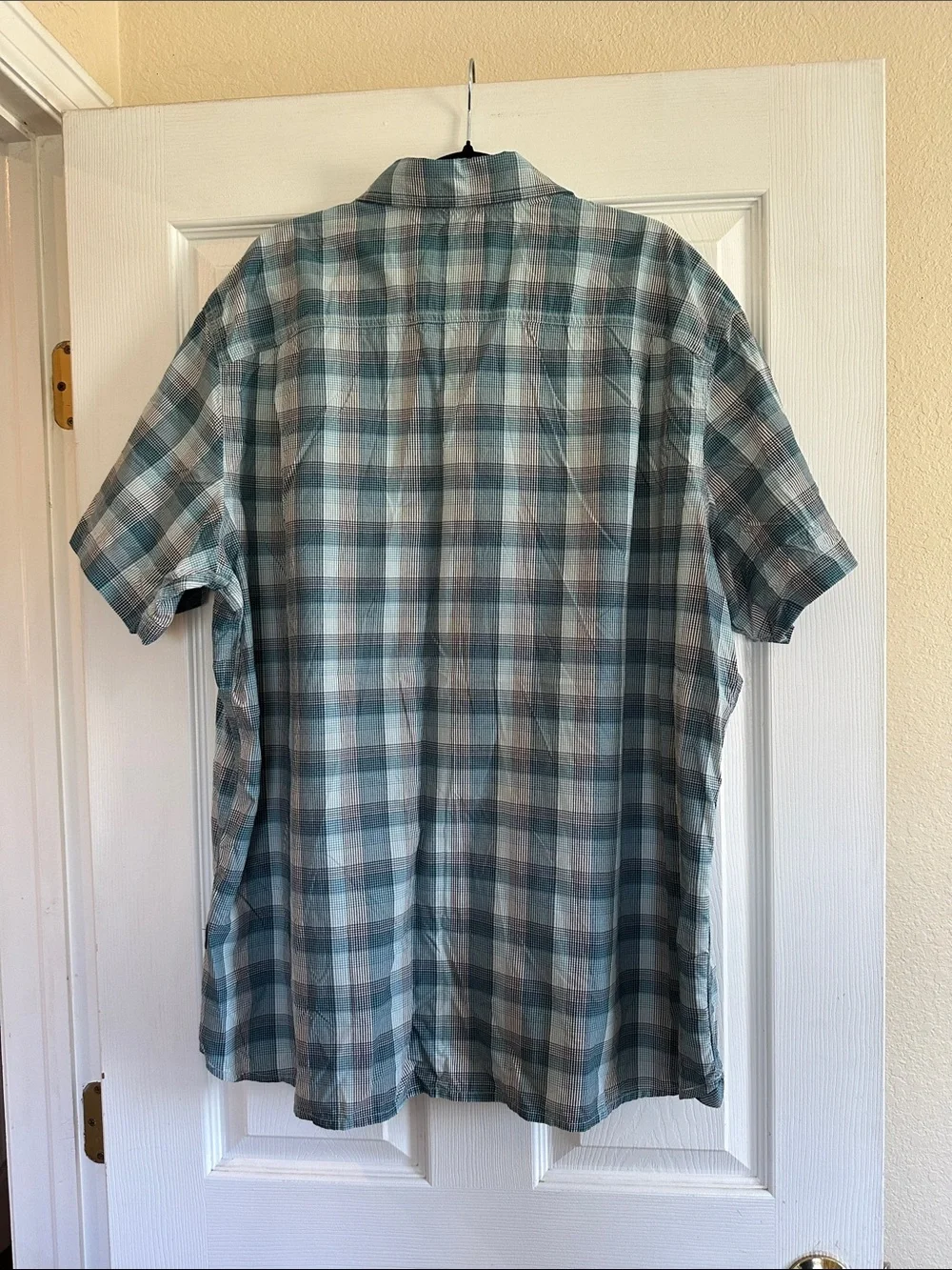 The North Face Men’s Teal and Light Blue Plaid Short Sleeve Button-Down Shirt